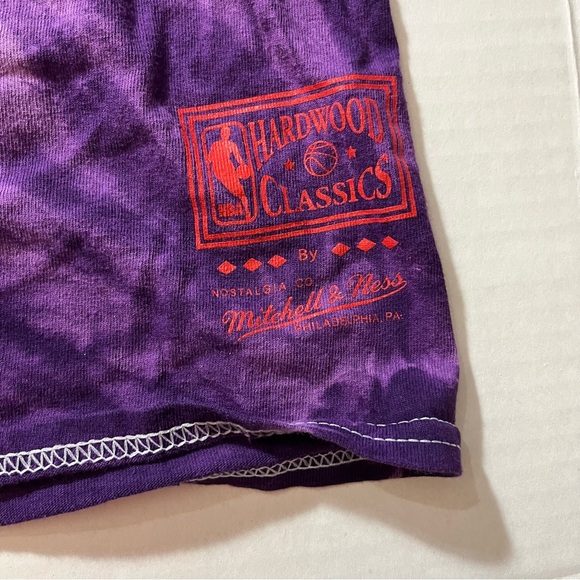 Toronto Raptors T Shirt Tie Dye Tee Sz L Purple Soft Cotton Mitchell Ness - Picture 3 of 4